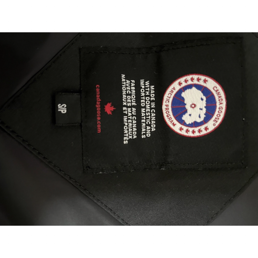 CANADA GOOSE(カナダグース)のカナダグース　ダウン　ベスト　4151M メンズのジャケット/アウター(ダウンベスト)の商品写真