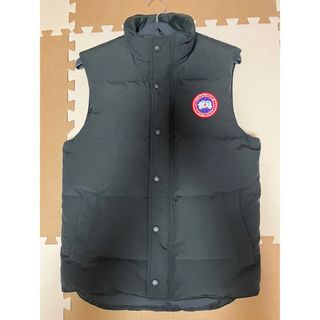 カナダグース(CANADA GOOSE)のカナダグース　ダウン　ベスト　4151M(ダウンベスト)