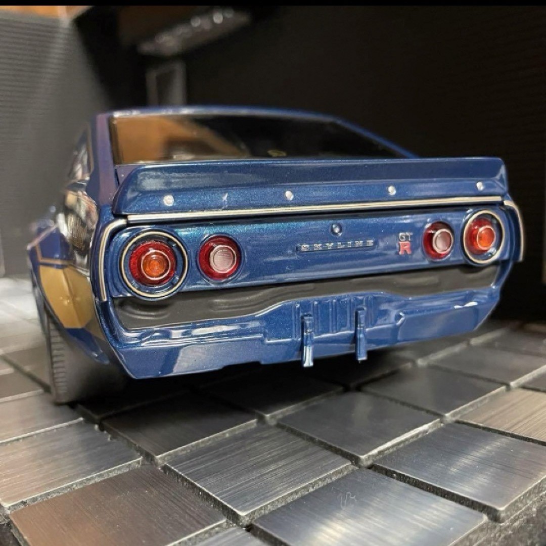 京商 - 未展示品 京商1/18 スカイライン2000GT-R(KPGC110) 1972 京商 - 未展示品 京商1/18 スカイライン2000GT-R(KPGC110) 1972