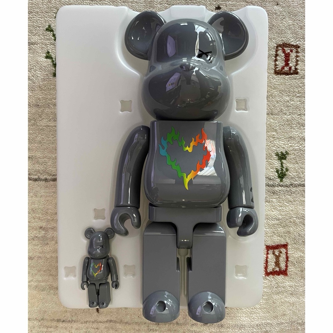 BE@RBRICK(ベアブリック)の【新品】BE@RBRICK roarguns 20th Anniversary エンタメ/ホビーのおもちゃ/ぬいぐるみ(その他)の商品写真