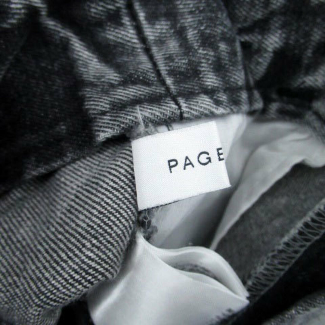 PAGEBOY(ページボーイ)のページボーイ デニムパンツ ジーンズ フレアパンツ ロング丈 25S グレー レディースのパンツ(デニム/ジーンズ)の商品写真