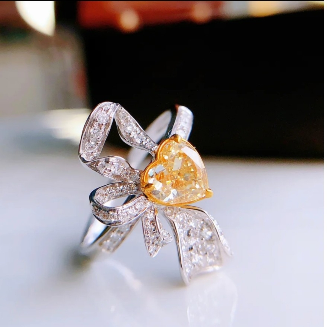 703 高級 sona ダイヤモンド リング ハート イエロー リボン レディースのアクセサリー(リング(指輪))の商品写真