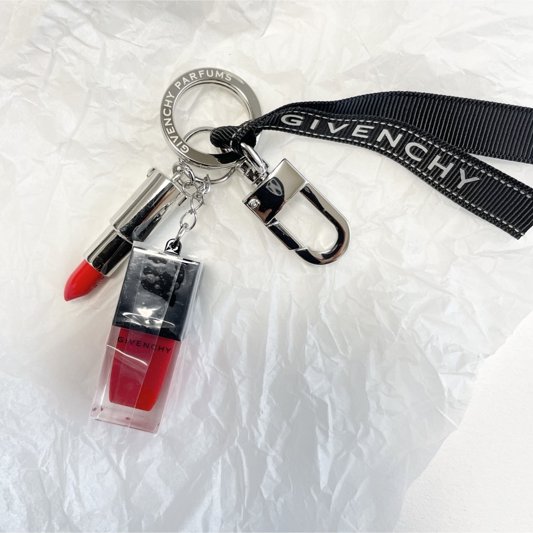 GIVENCHY(ジバンシィ)のGIVENCHY キーホルダー レディースのファッション小物(キーホルダー)の商品写真