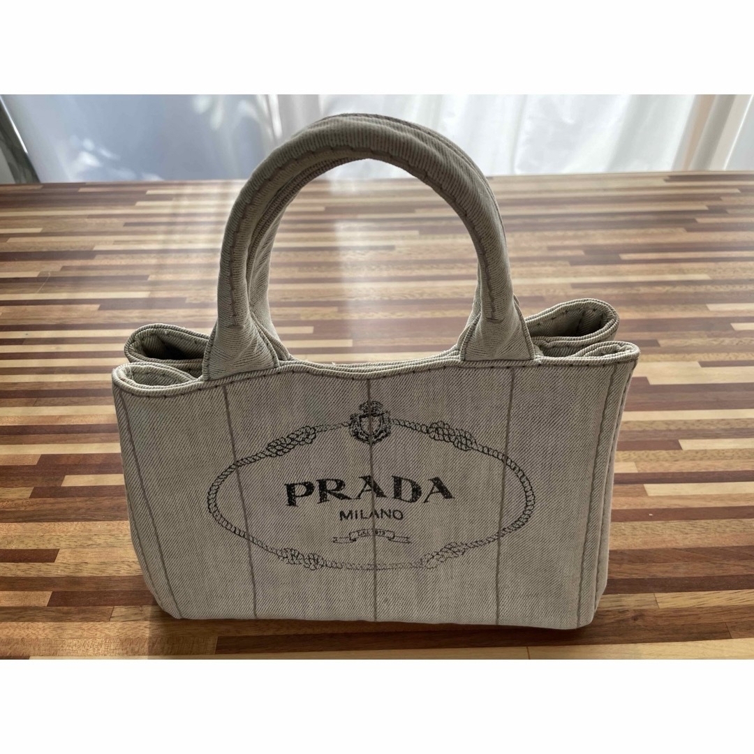 バッグPRADA カナパ　トートバッグ