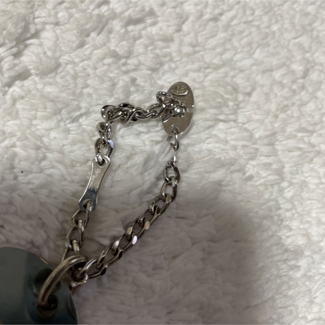 CHANEL(シャネル)のシャネル CHANEL ロゴプレート バッグチャーム キーホルダー  レディースのファッション小物(キーホルダー)の商品写真