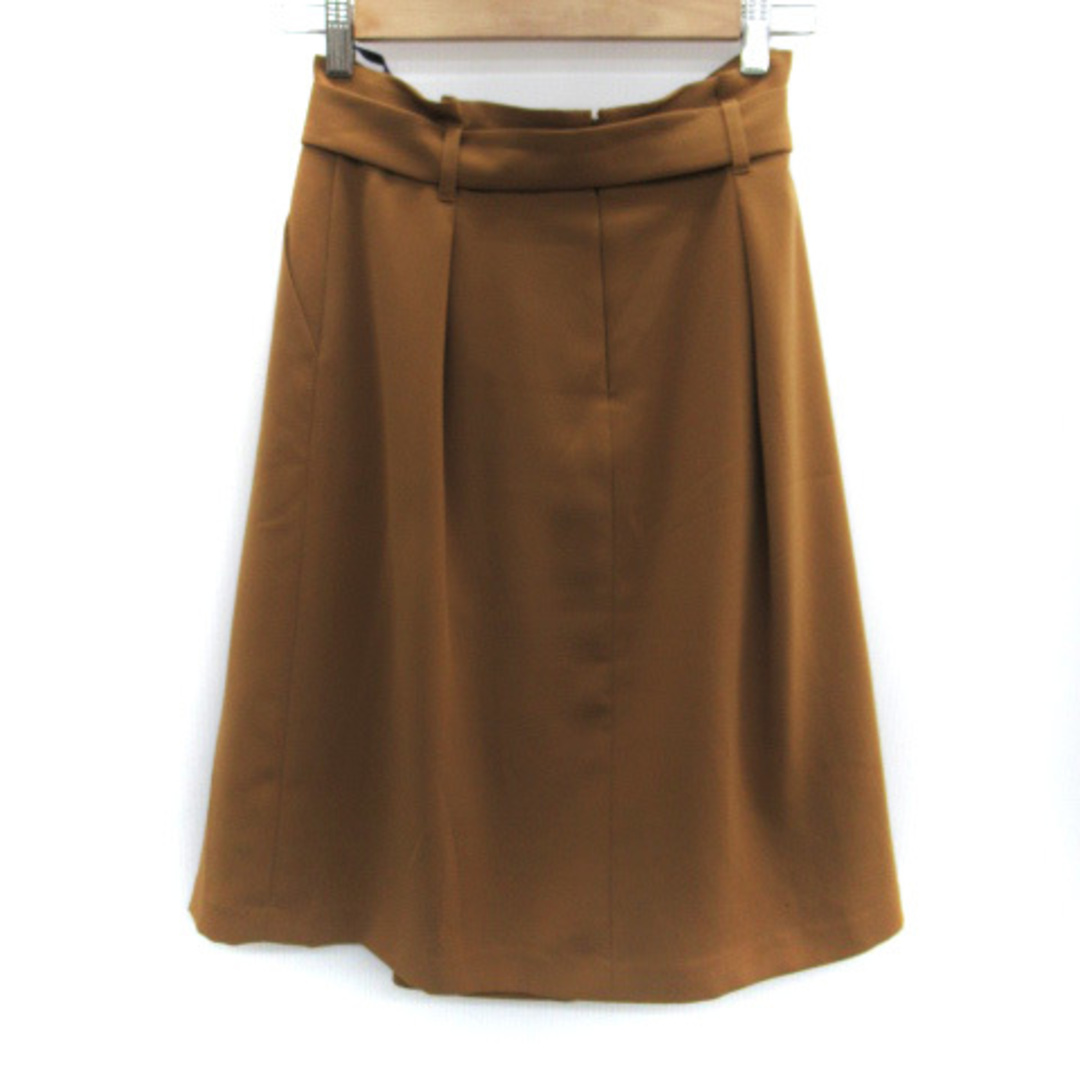 kumikyoku（組曲）(クミキョク)のクミキョク 組曲 フレアスカート ミモレ丈 ベルト付き 2 ライトブラウン レディースのスカート(ひざ丈スカート)の商品写真