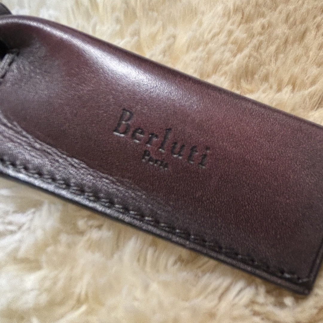 Berluti(ベルルッティ)のMint Berluti レザーライターケース キーリング付き  メンズのファッション小物(キーホルダー)の商品写真