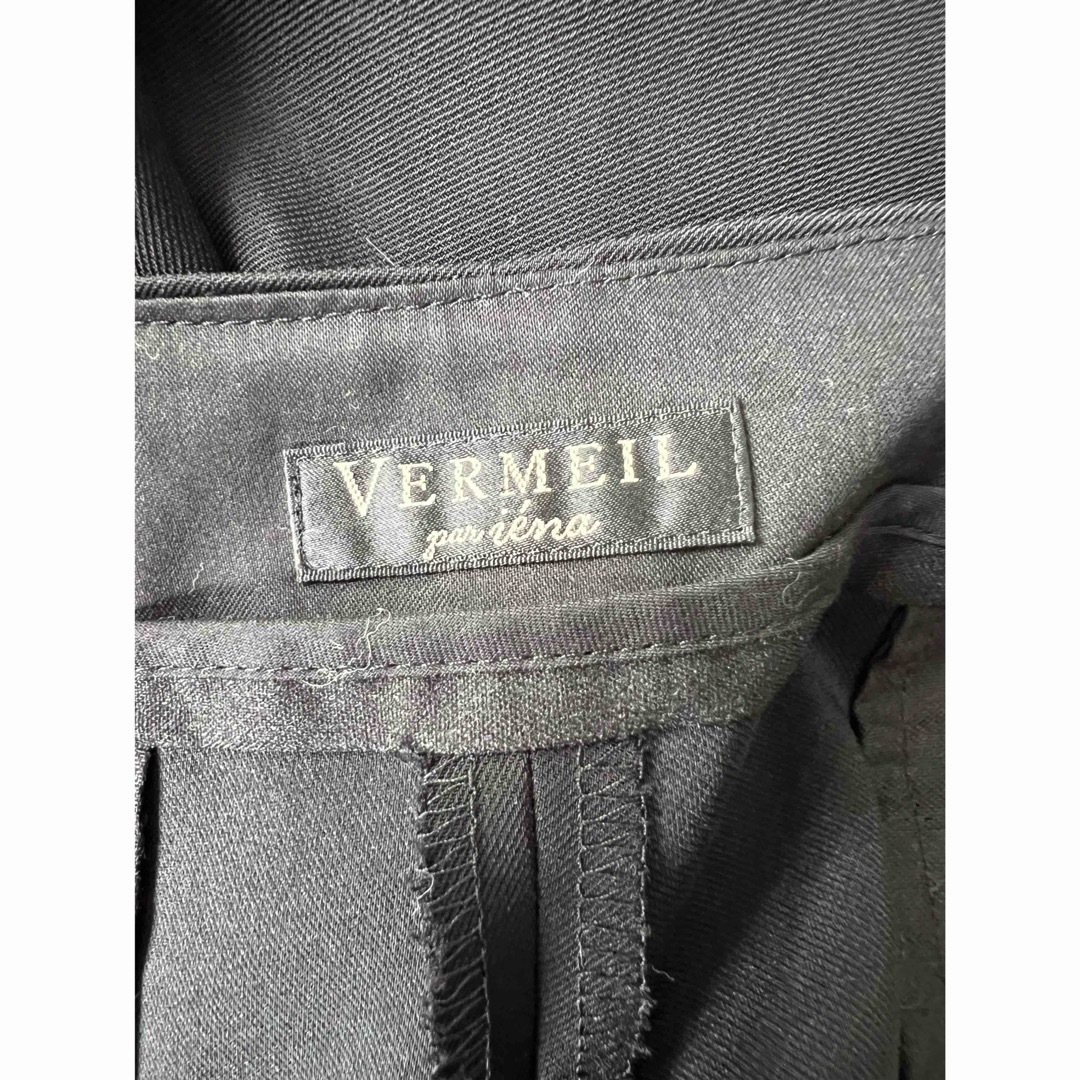 VERMEIL par iena(ヴェルメイユパーイエナ)のVERMEIL par iena パスタショルダーピンタックパンツ レディースのパンツ(その他)の商品写真