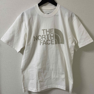 ザノースフェイス(THE NORTH FACE)の未使用品　ザノースフェイス　Tシャツ　ホワイト　ビッグロゴ(Tシャツ/カットソー(半袖/袖なし))