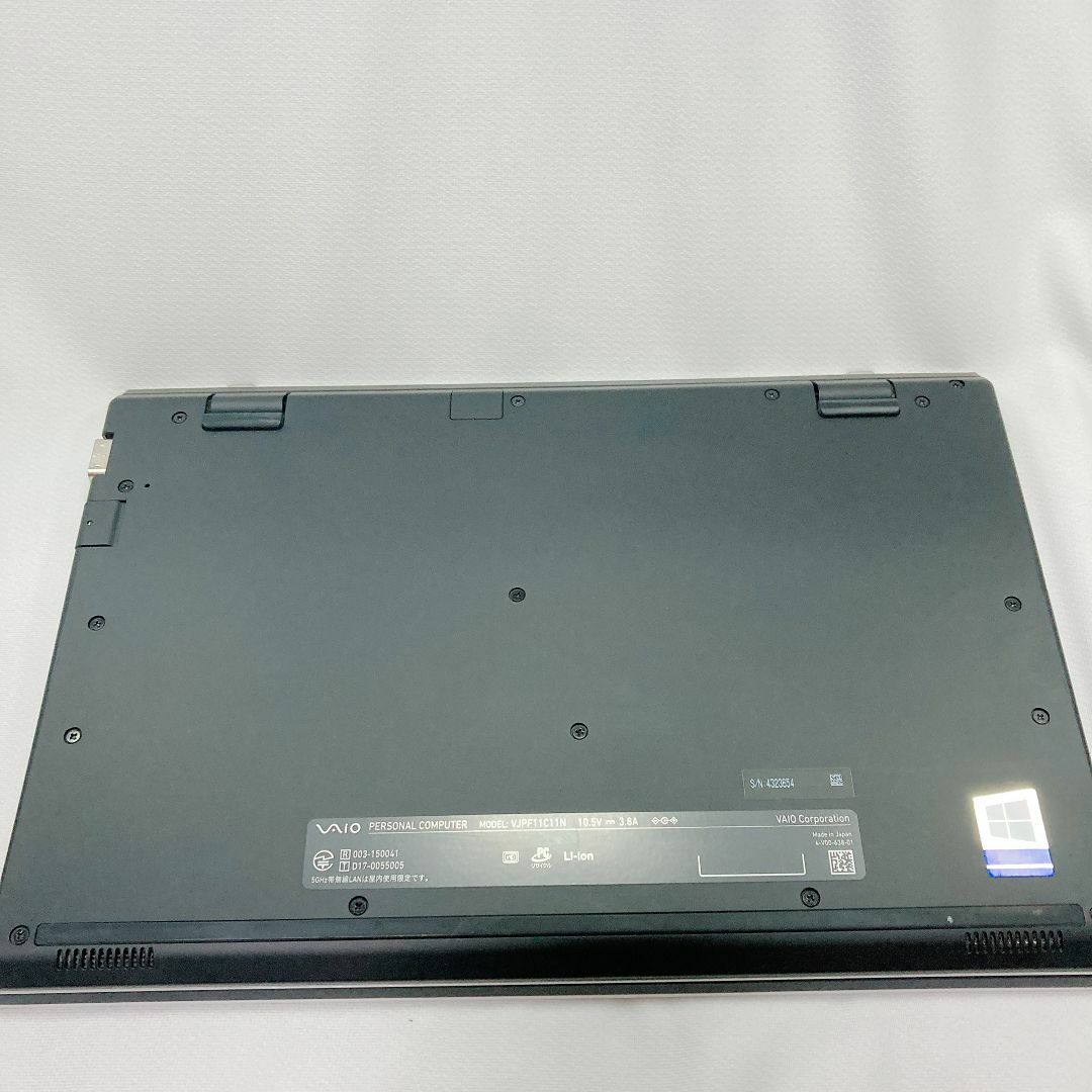 VAIO(バイオ)のVAIO VJPF11C11N PC SSD256 8GB Corei5 81 スマホ/家電/カメラのPC/タブレット(ノートPC)の商品写真