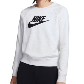 ナイキ(NIKE)の新品✴︎NIKE トレーナー フリース エッセンシャル クルー(トレーナー/スウェット)