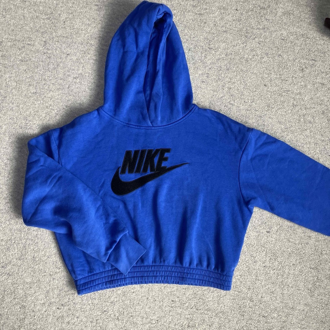 NIKE(ナイキ)のNIKEパーカー レディースのトップス(パーカー)の商品写真