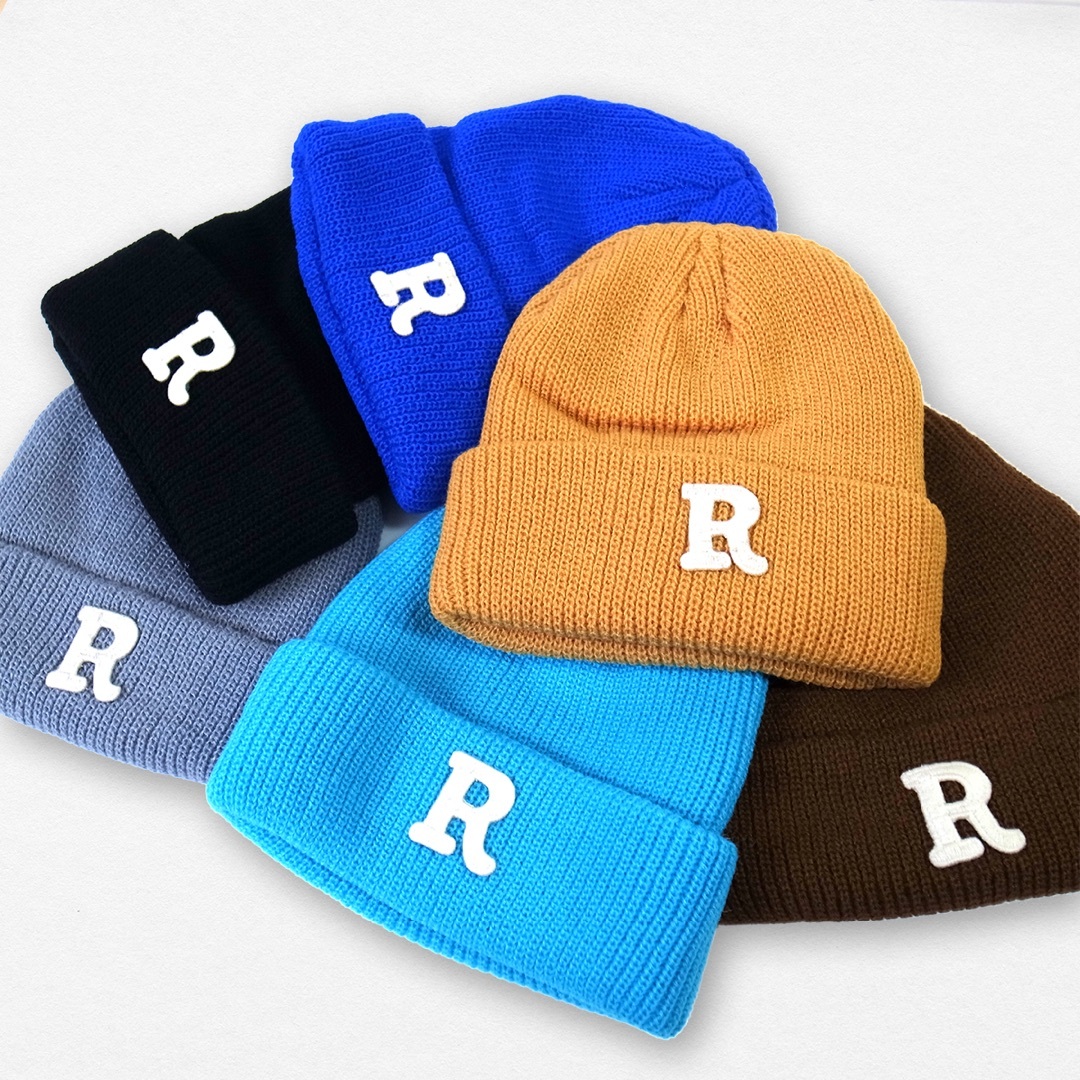 R ニット帽 ブラウン 二つ折り ニットキャップ 帽子 刺繍 ワッペン ウールの通販 by まつ☆即日発送☆無言購入推奨☆|ラクマ R ニット帽 ブラウン 二つ折り ニットキャップ 帽子 刺繍 ワッペン ウールの通販 by まつ☆即日発送☆無言購入推奨☆|ラクマ