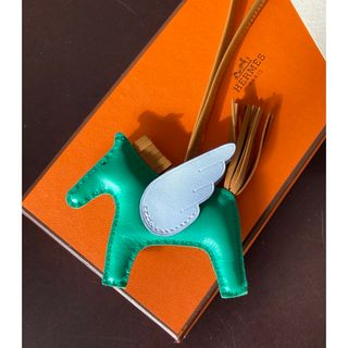 エルメス(Hermes)のペガサス　pm エルメス　超美品(チャーム)