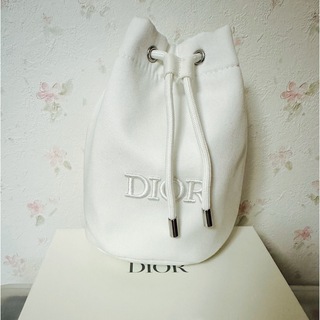 クリスチャンディオール(Christian Dior)のディオール 巾着型ポーチ  新品未使用(ポーチ)