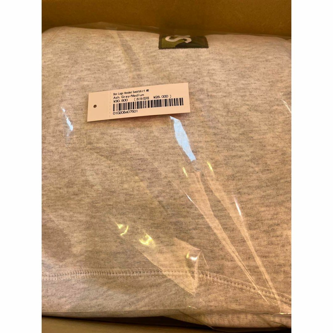 Supreme(シュプリーム)のM supreme box logo sweatshirt ash grey メンズのトップス(パーカー)の商品写真