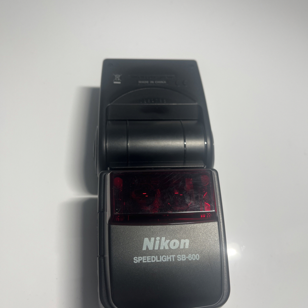 Nikon(ニコン)のNikon ニコン SB-600 SPEED LIGHT スピードライト スマホ/家電/カメラのカメラ(ストロボ/照明)の商品写真