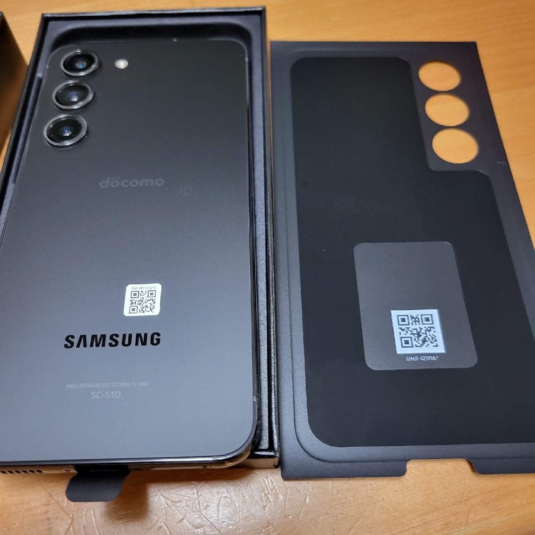 Galaxy S23 SC-51D クリームドコモ SIMフリー 未使の通販 by みらい's