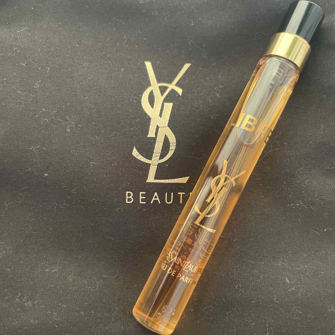 Yves Saint Laurent Beaute(イヴサンローランボーテ)のサンローラン＊LIBREリブレ　オーデパルファム10ml コスメ/美容の香水(ユニセックス)の商品写真