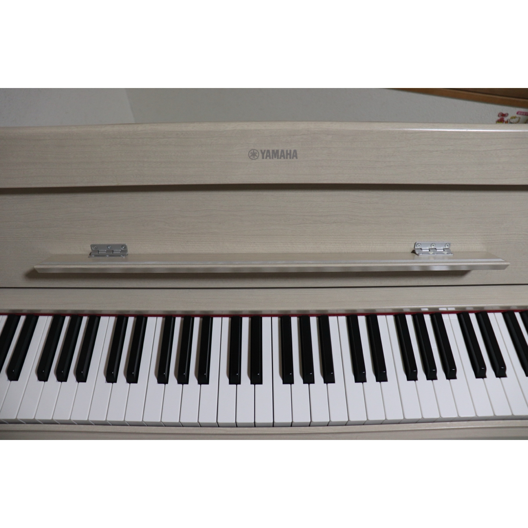 ヤマハ(ヤマハ)のYAMAHA  ヤマハ　アリウス　電子ピアノYDP-S34 WH  2018年製 楽器の鍵盤楽器(電子ピアノ)の商品写真