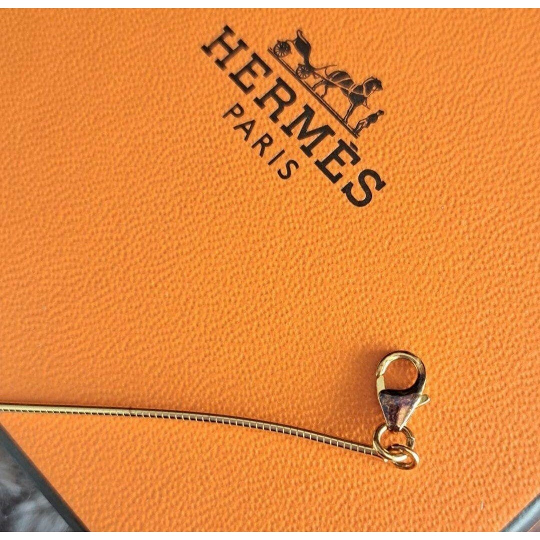 Hermes(エルメス)のエルメス HERMES Ｈロゴ ネックレス ポップアッシュ オレンジ ゴールド レディースのアクセサリー(ネックレス)の商品写真