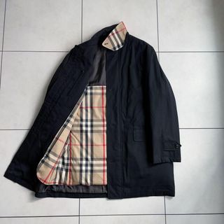 バーバリー(BURBERRY)の美品【Burberry】ダウンライナー付き ステンカラーコート(ステンカラーコート)