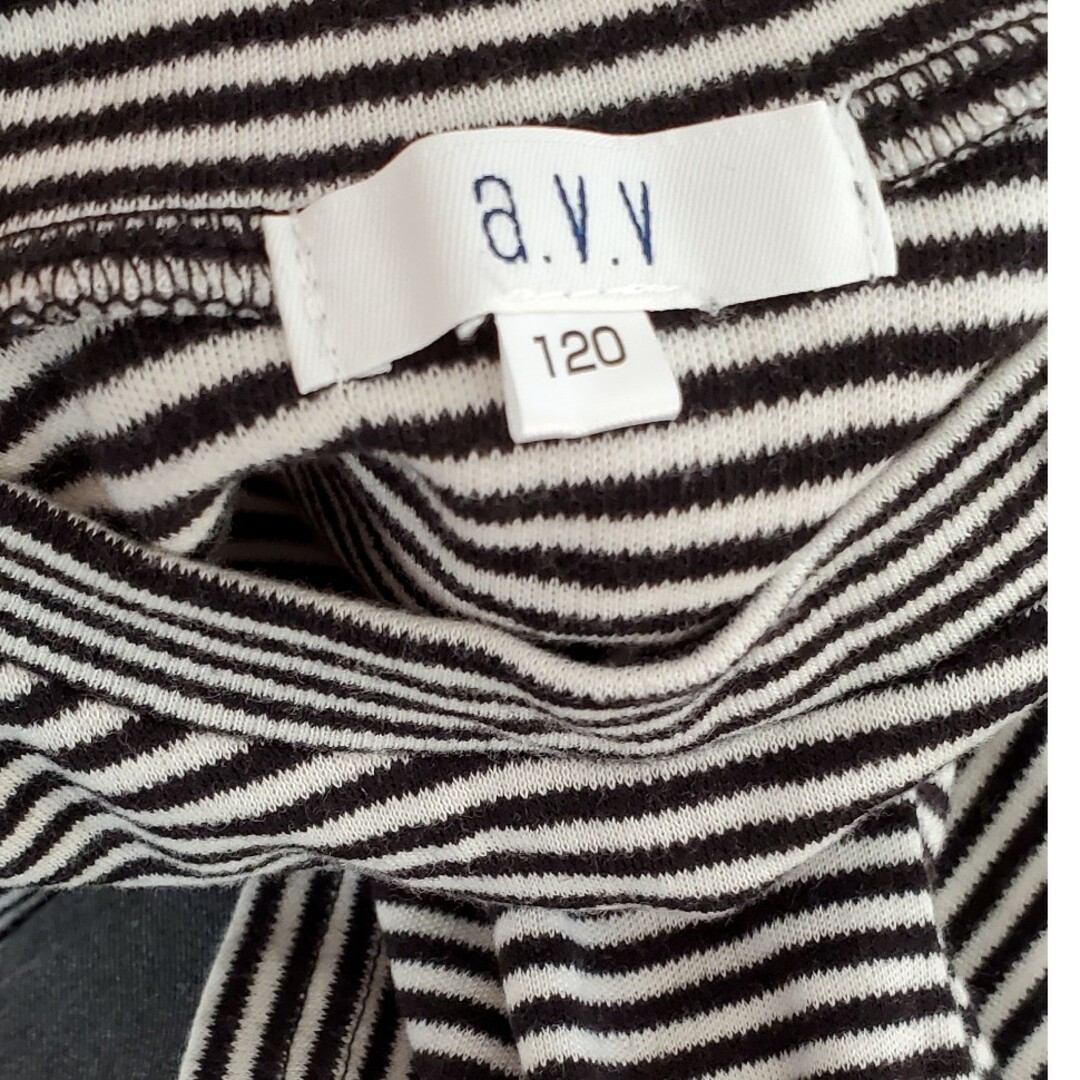 a.v.v(アーヴェヴェ)のa.v.v　ハイネックカットソー　120 キッズ/ベビー/マタニティのキッズ服女の子用(90cm~)(Tシャツ/カットソー)の商品写真