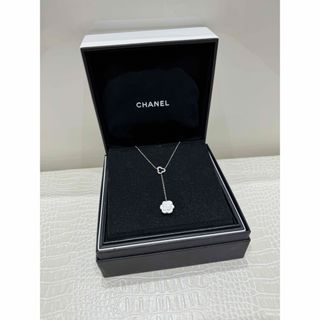 シャネル(CHANEL)のほぼ未使用♡シャネルカメリアダイヤネックレス(ネックレス)