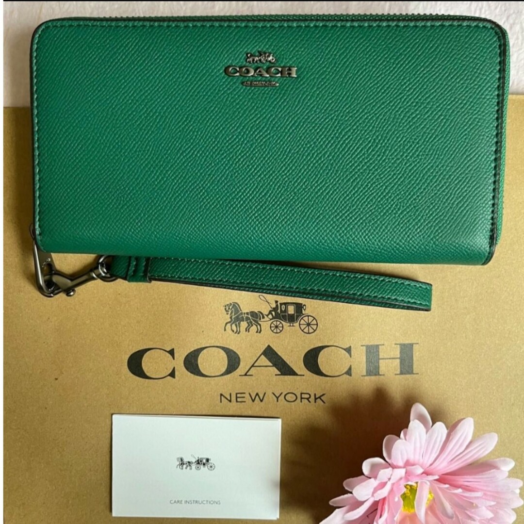 新品　COACH　長財布　ラウンドファスナー　グリーン　レザー　小銭入れ有