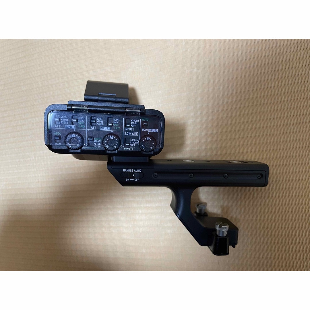 SONY FX3用ハンドルユニット FX30 XLR-H1スマホ/家電/カメラ