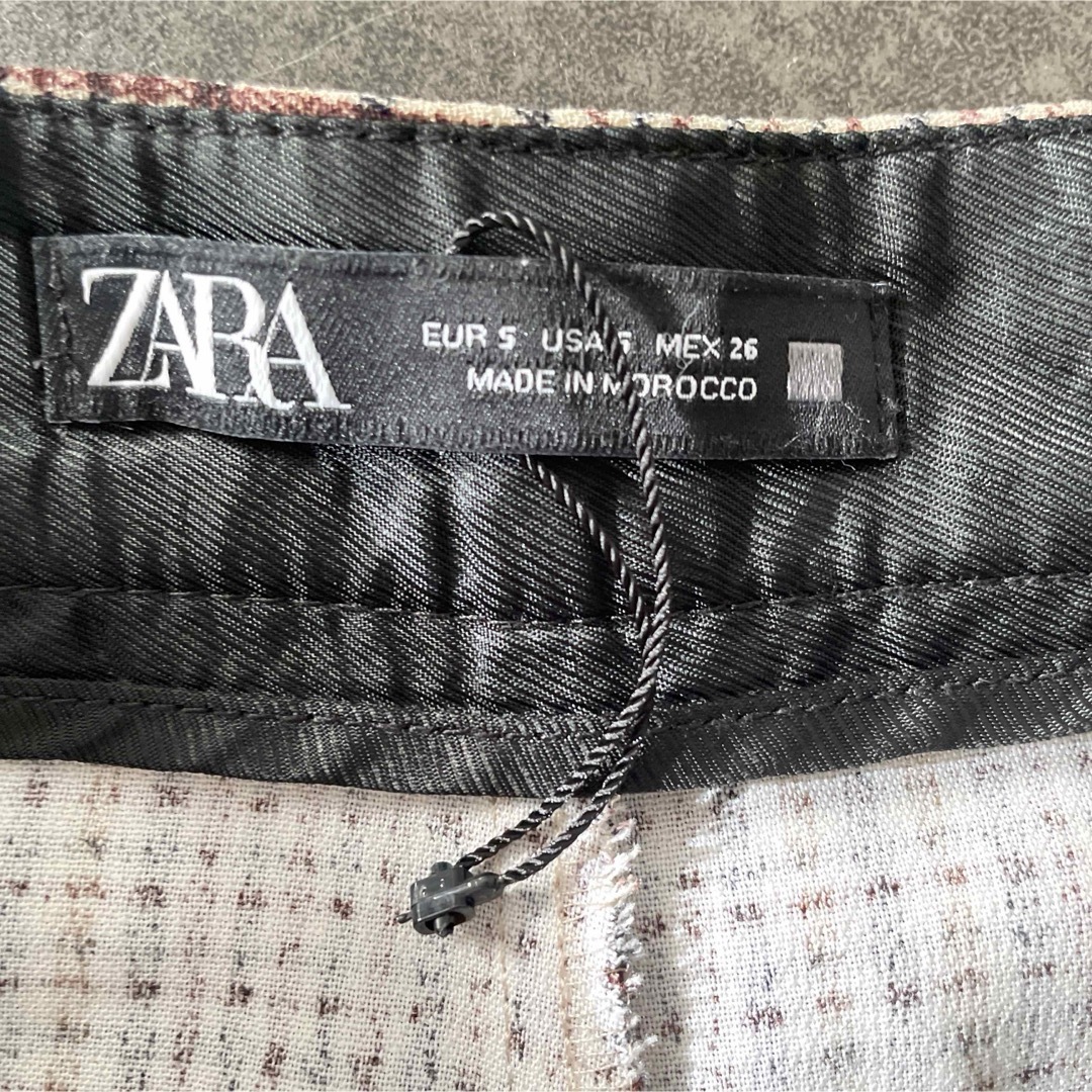 ZARA(ザラ)の即日発送ZARA六本木ヒルズ正規店購入新品❗️AZUL渋谷正規店購入2点セット レディースのパンツ(キュロット)の商品写真