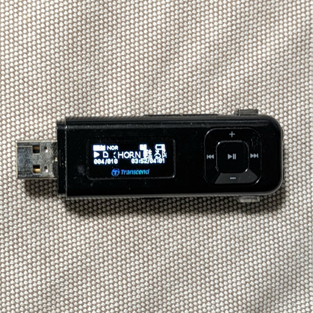 Transcend(トランセンド)のmp3プレイヤー　Transcend MP330 スマホ/家電/カメラのオーディオ機器(ポータブルプレーヤー)の商品写真