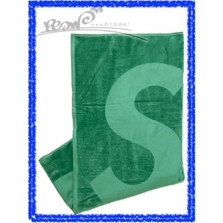 シュプリーム(Supreme)のメンズ レディース タオル グリーン Supreme シュプリーム TONAL LOGO TOWEL SS23A111 シュプリームトーナルロゴビーチタオル se1122r(その他)