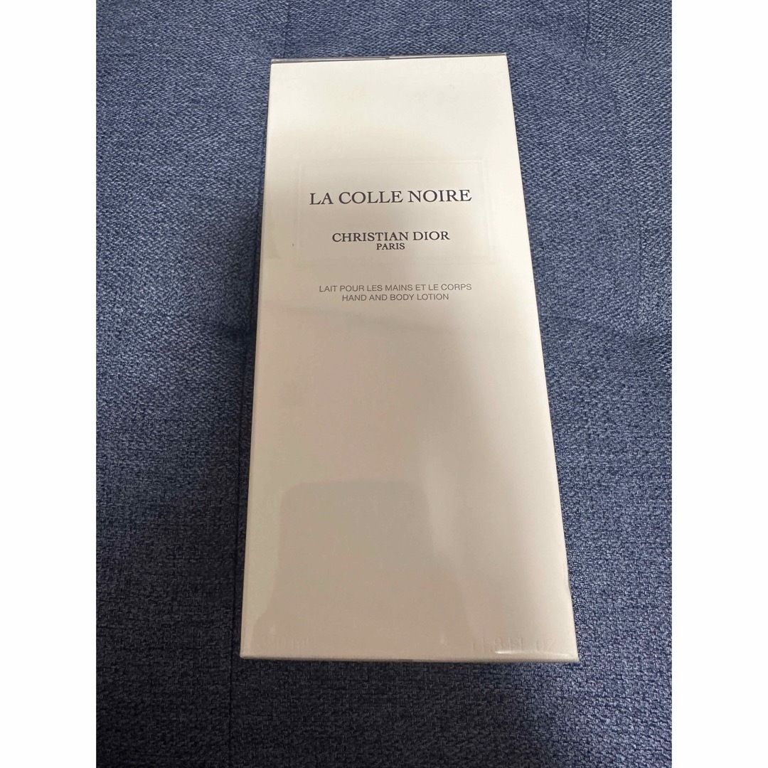 Christian Dior(クリスチャンディオール)のDiorラ コル ノワール ハンド&ボディローション350ml未開封 コスメ/美容のボディケア(ボディローション/ミルク)の商品写真