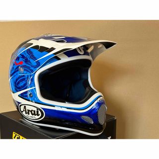 Arai - 【極美品】Arai XD SNELL バイクヘルメット57 58cmの通販｜ラクマ