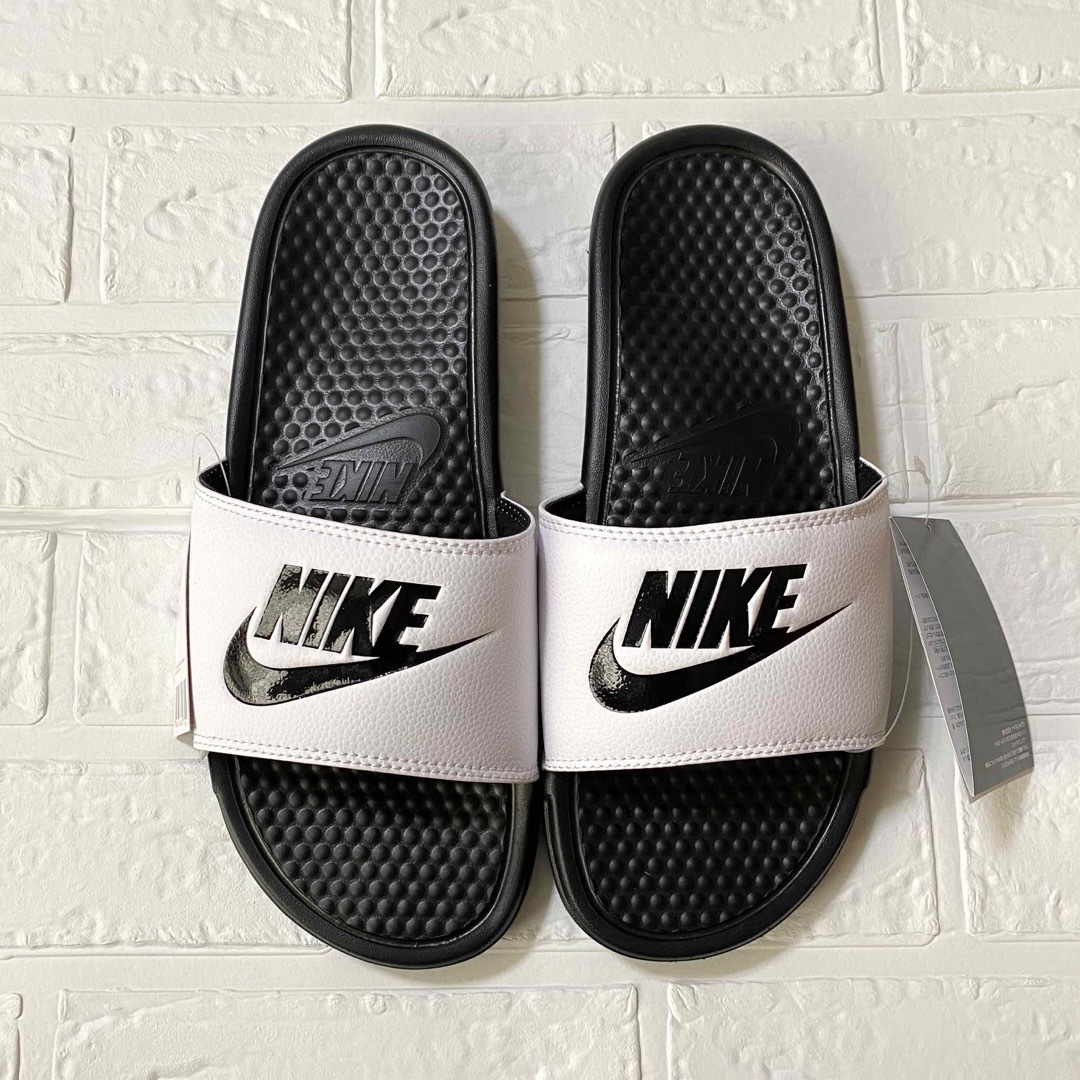 NIKE(ナイキ)のNIKE ナイキ ベナッシ JDI サンダル 27センチ 新品 タグ付き メンズの靴/シューズ(サンダル)の商品写真