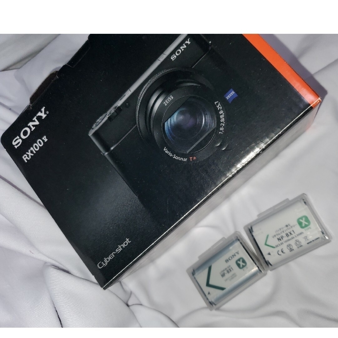SONY(ソニー)のSONY RX100M5 RX100V 美品 予備バッテリー付 スマホ/家電/カメラのカメラ(コンパクトデジタルカメラ)の商品写真