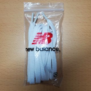 ニューバランス(New Balance)のスニーカー紐 白 New Balance【配送方法変更】(スニーカー)