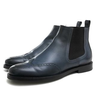 ジミーチュウ(JIMMY CHOO)のジミーチュウ／Jimmy Choo サイドゴアブーツ シューズ 靴 メンズ 男性 男性用レザー 革 本革 ネイビー 紺  アンティーク加工 ウイングチップ(ブーツ)