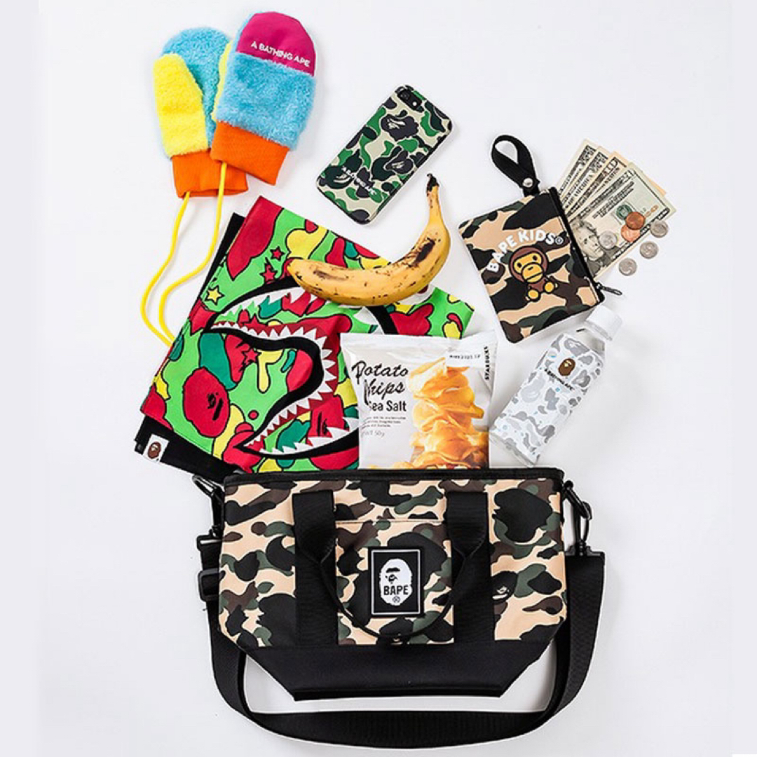 BAPE KIDS(ベイプキッズ)のBAPE KIDS◆A BATHING APEア ベイシング エイプトート＆財布 メンズのバッグ(トートバッグ)の商品写真