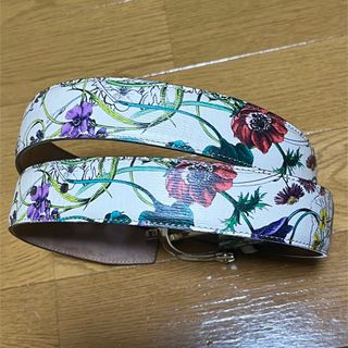 グッチ(Gucci)のGUCCI グッチ ベルト レザー フローラル(ベルト)