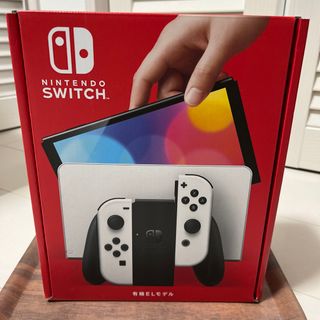 ニンテンドースイッチ(Nintendo Switch)のNintendo Switch有機EL 新品未開封　いいね値下げ6(家庭用ゲーム機本体)