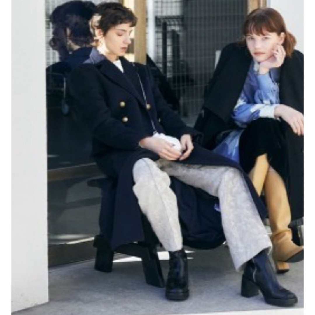 moussy(マウジー)の美品　moussy JACQUARD SLIM FLARE パンツ レディースのパンツ(カジュアルパンツ)の商品写真