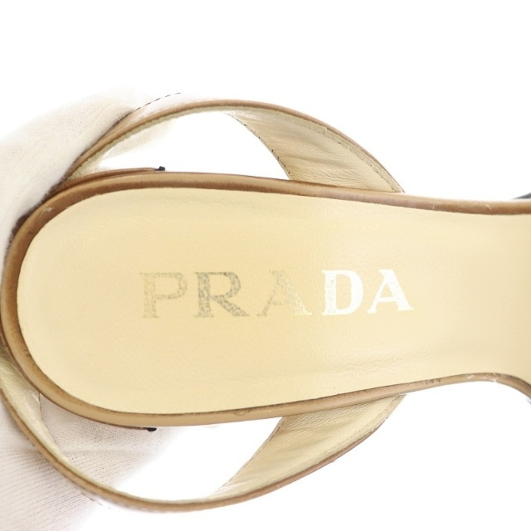 PRADA(プラダ)のプラダ サンダル ストラップ チャンキーヒール スクエアトゥ レザー 36.5 レディースの靴/シューズ(サンダル)の商品写真