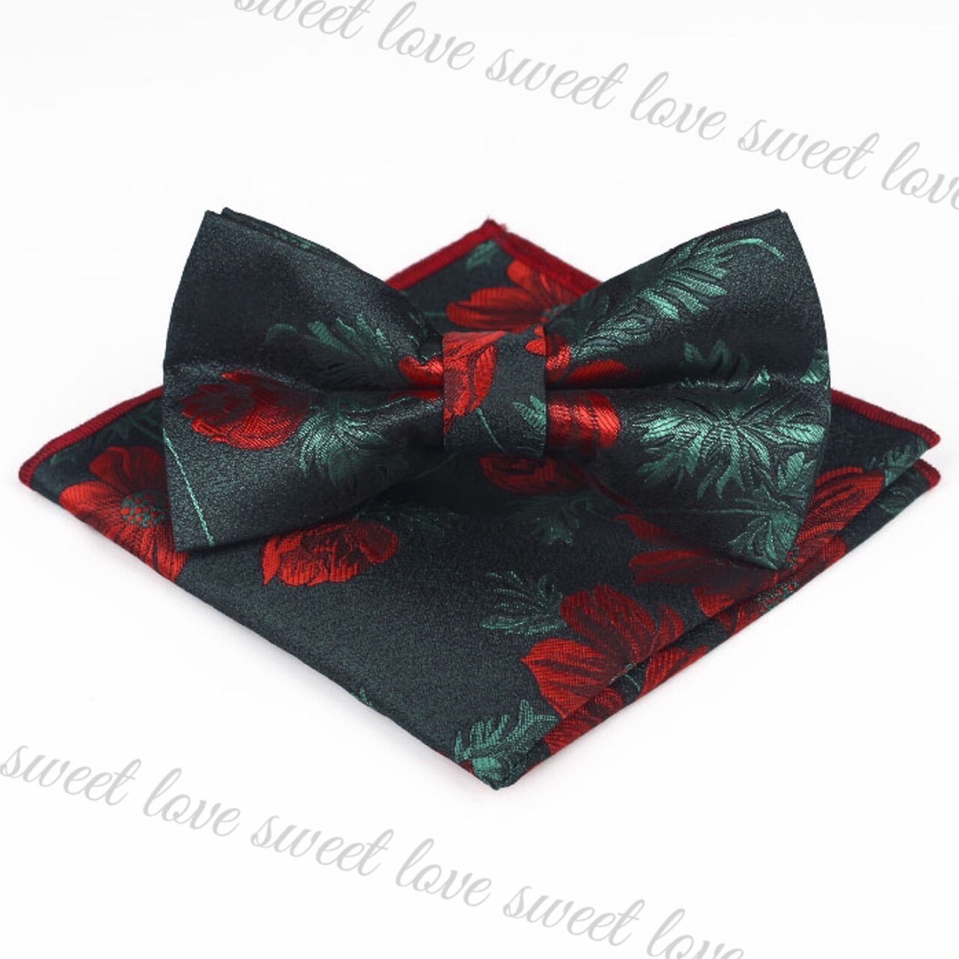 蝶ネクタイ　ポケットチーフ2点セット/メンズ/レッド花柄&モスグリーン メンズのファッション小物(ネクタイ)の商品写真