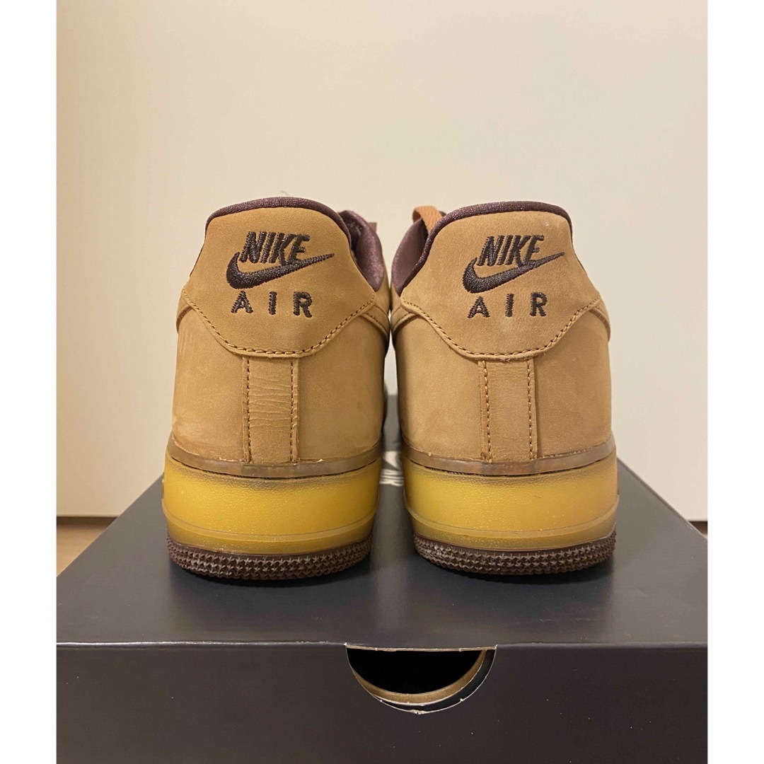 NIKE(ナイキ)の【完売品】NIKE AIR FORCE 1 WHEAT MOCHA メンズの靴/シューズ(スニーカー)の商品写真