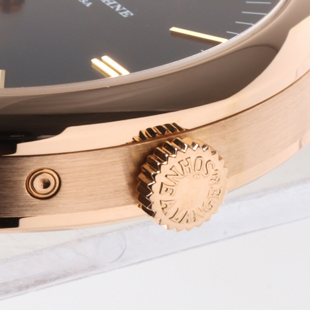 A. Lange & Söhne（A. Lange & Sohne）(ランゲアンドゾーネ)のランゲ＆ゾーネ サクソニア ムーンフェイズ 384.031(LS3844AP) メンズ 中古 メンズの時計(腕時計(アナログ))の商品写真