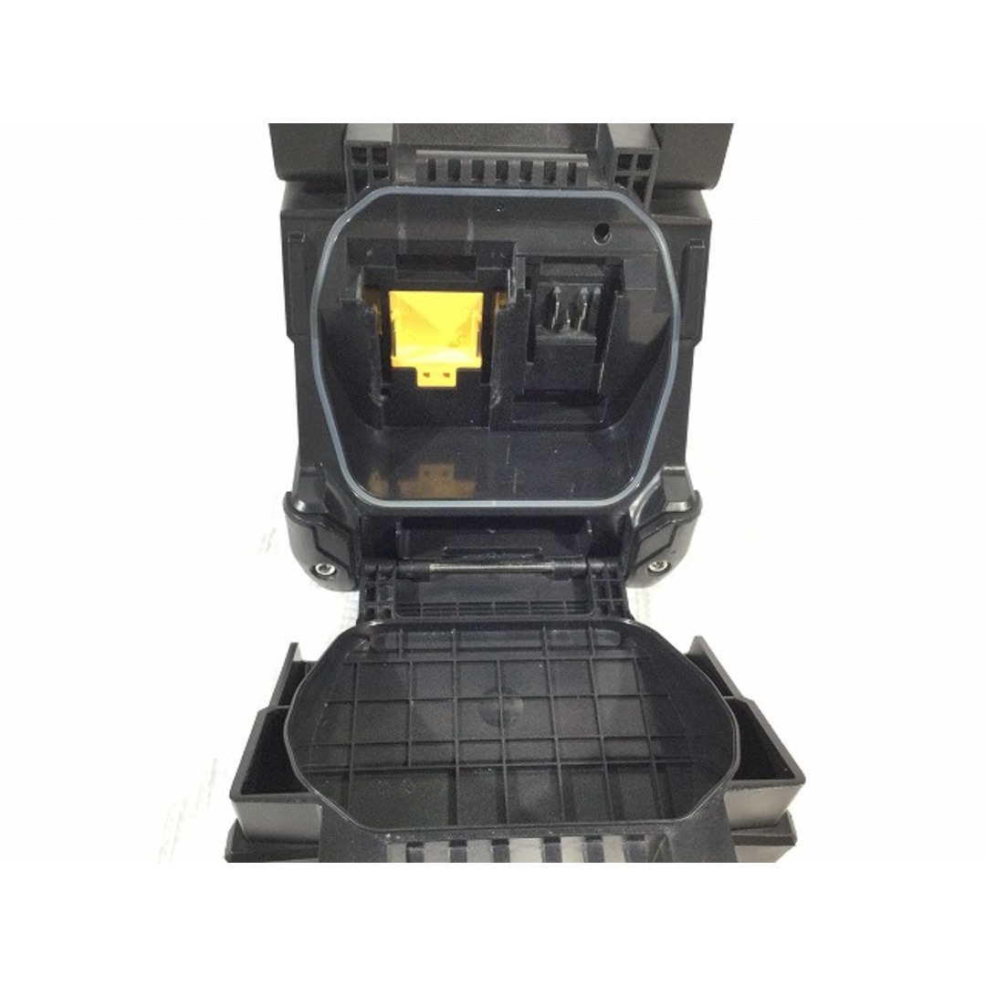 ☆中古品☆makita マキタ 10.8V~18V 充電式スピーカー MR202 黒 ☆中古品☆makita マキタ 10.8V~18V 充電式スピーカー MR202 黒