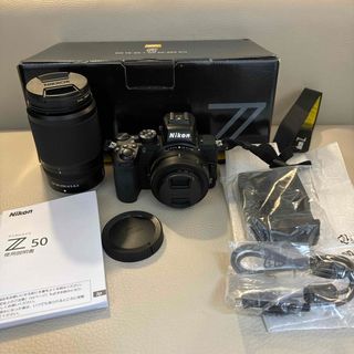 ニコン(Nikon)の【2回のみ使用】　Nikon　Z50　ズームレンズキット(ミラーレス一眼)