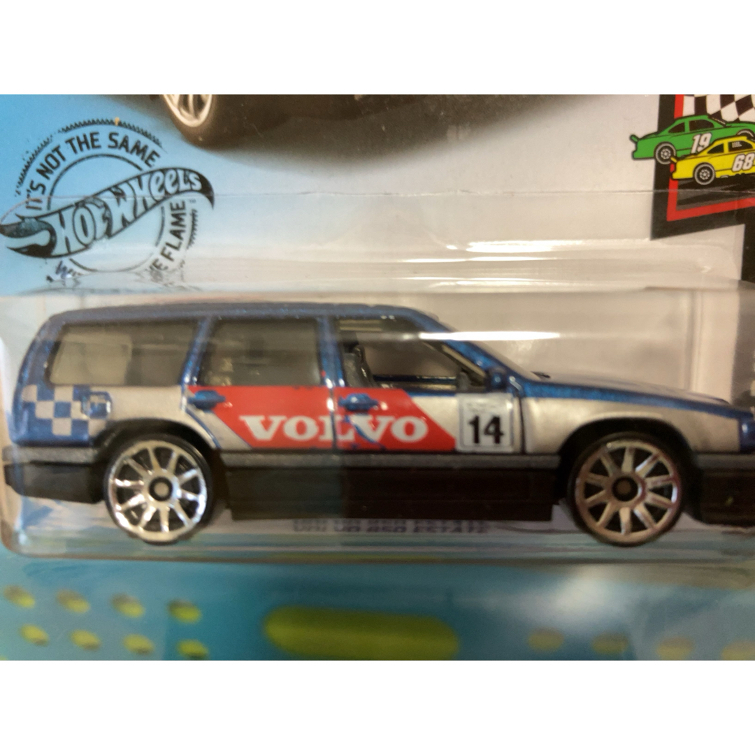 ホットウィール(ホットウィール)のホットウィール ボルボ VOLVO 850 ESTATE エンタメ/ホビーのおもちゃ/ぬいぐるみ(ミニカー)の商品写真